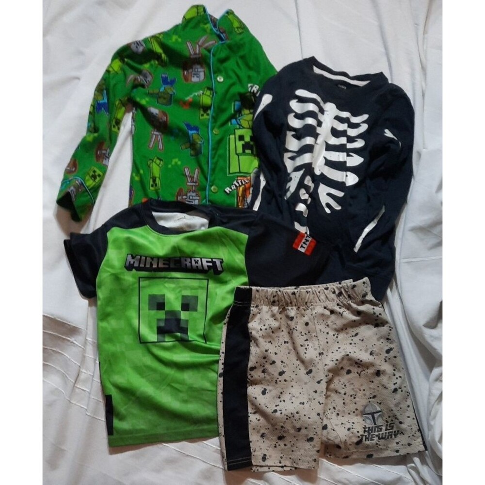 Boys Size Small ( 6-7 Youth) Lot Of 1 Shorts And 2 Shirts 1 Pj top